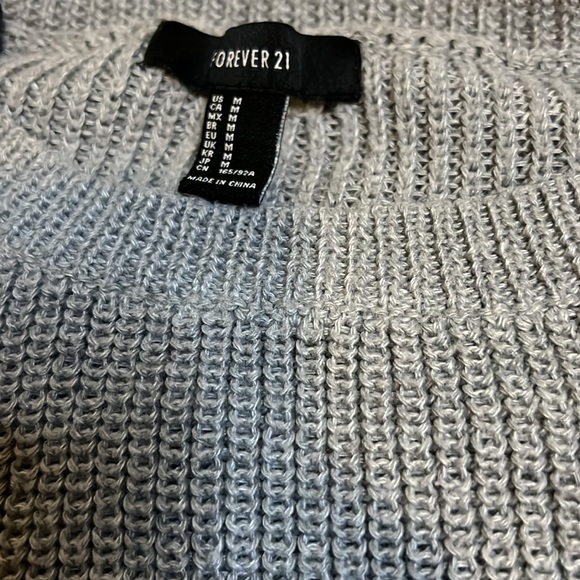 Forever 21 knit sweater - Picture 2 of 2